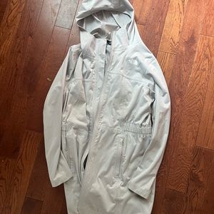 North face Women’s rain jacket. Size medium